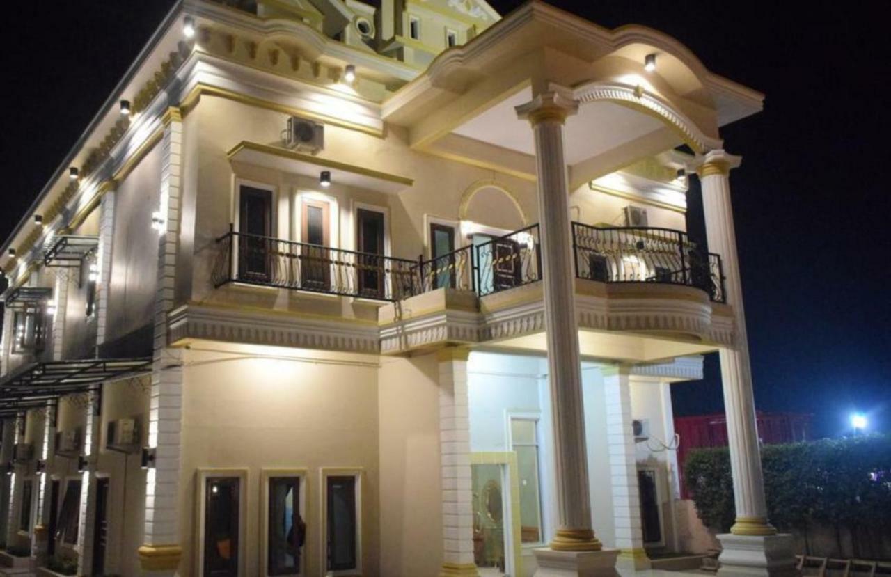 Hotel Grand Family Sungairampah Exterior foto