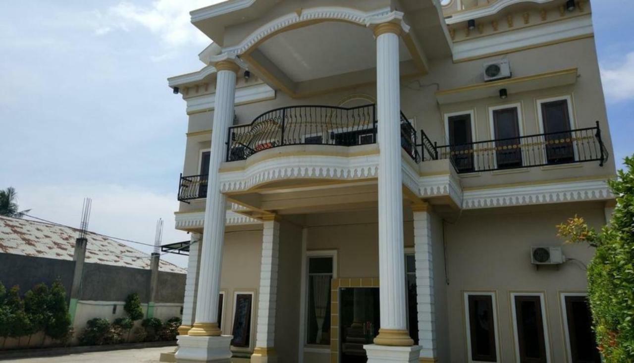 Hotel Grand Family Sungairampah Exterior foto